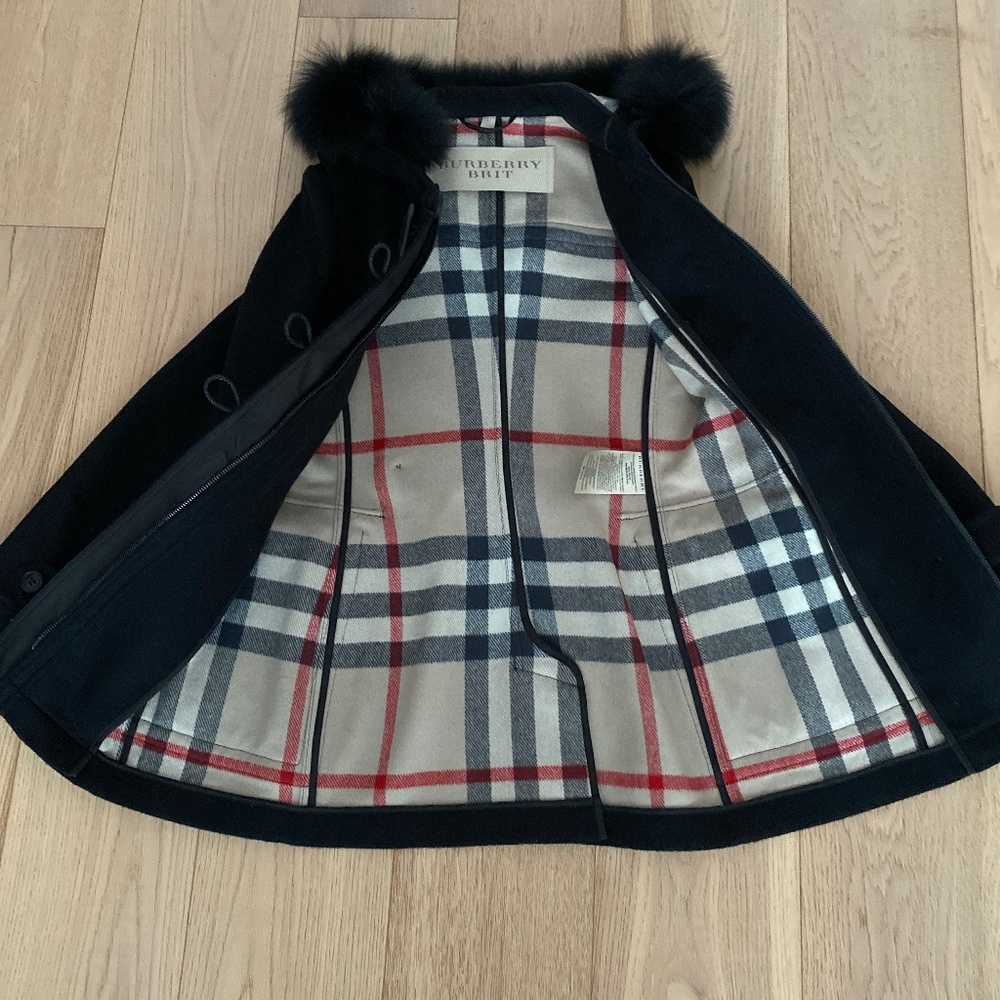 Burberry coat - Picture 2 of 3